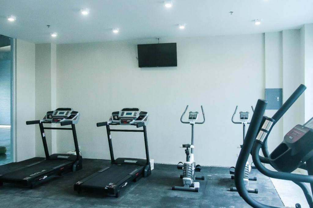 Iloilo Gateway Hotel And Suites Pavia Экстерьер фото