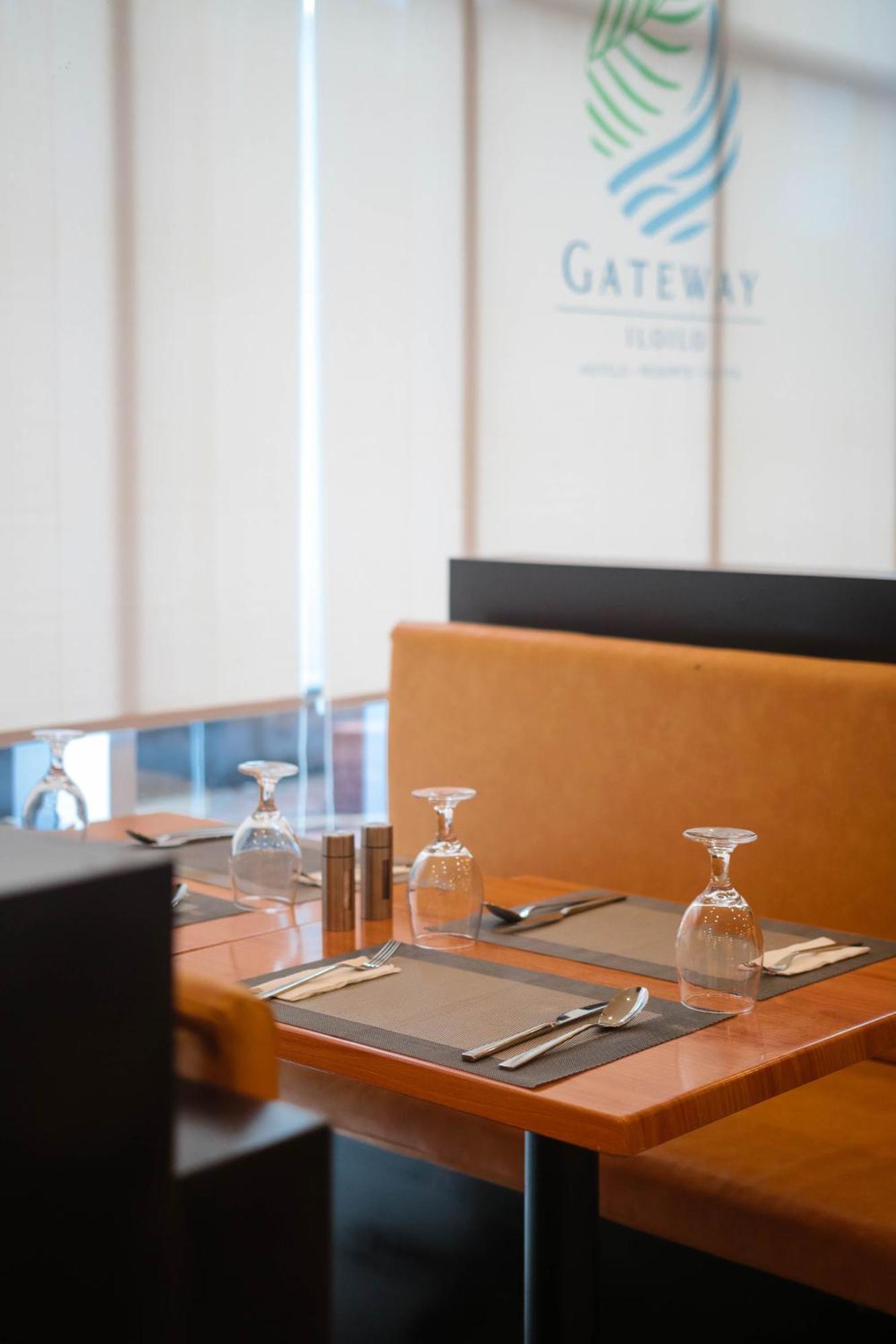 Iloilo Gateway Hotel And Suites Pavia Экстерьер фото